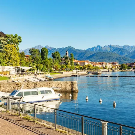Petalo Bianco 100m From - Happy * Baveno