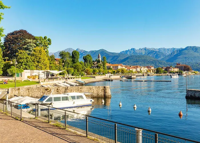 Petalo Bianco 100m From - Happy * Baveno